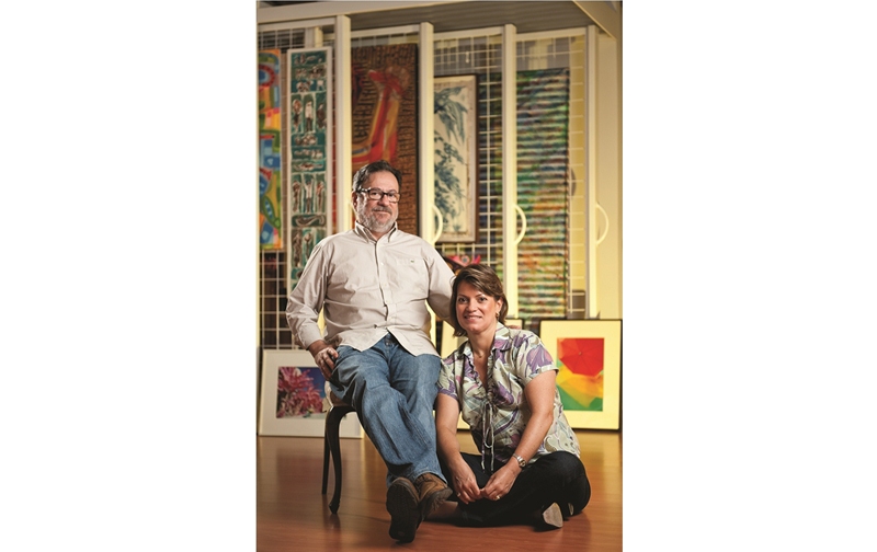 Ed.18 - Mat�ria: Empreendedores culturais - Empreendedores das artes pl�sticas, Fernando Neves e Luciana Carvalho. Foto de Bosco Lacerda.