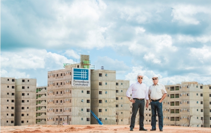 Ed.28 - Matéria: A união faz a força - Eduardo e Alexandre Wanderley pilotam a mega Pernambuco Construtora