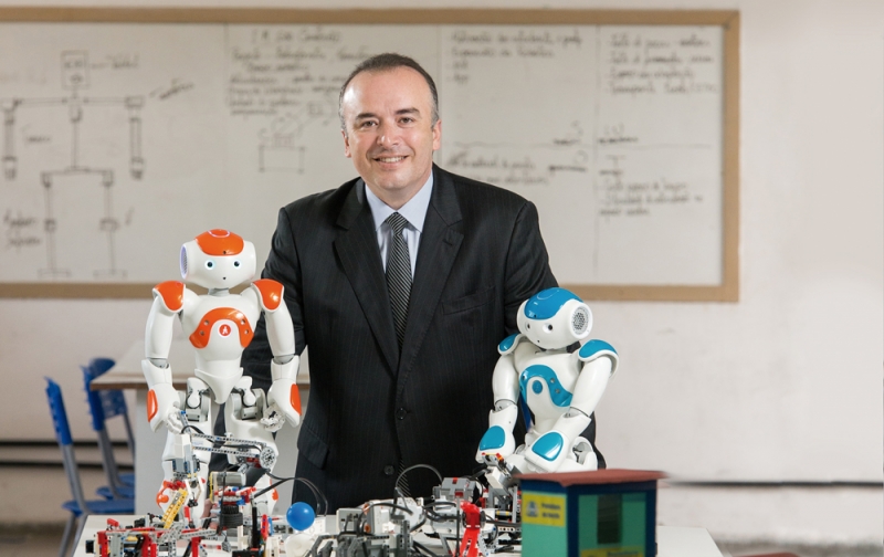 Edição 38 - Matéria com Jorge Vieira, secretário de Educação da Prefeitura do Recife (foto Bosco Lacerda)